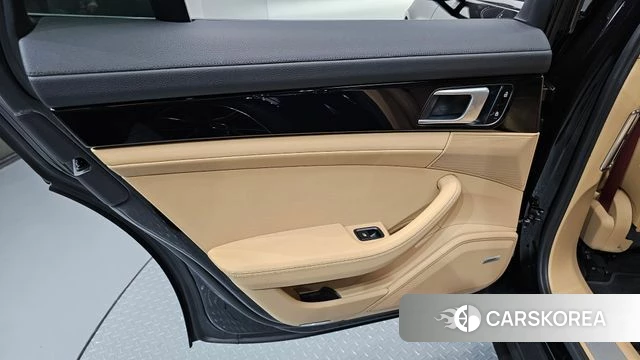 Porsche Panamera (971) id 5003524 из Кореи 17