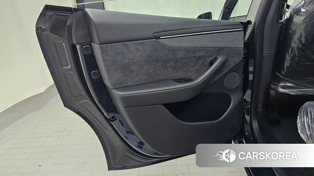 Tesla Model Y id 4862521 из Кореи 17