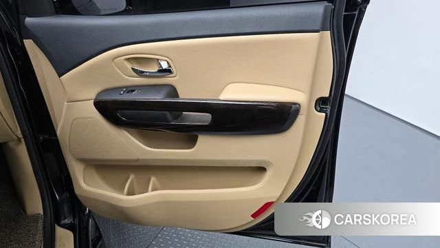 Kia The New Carnival id 4998186 из Кореи 17