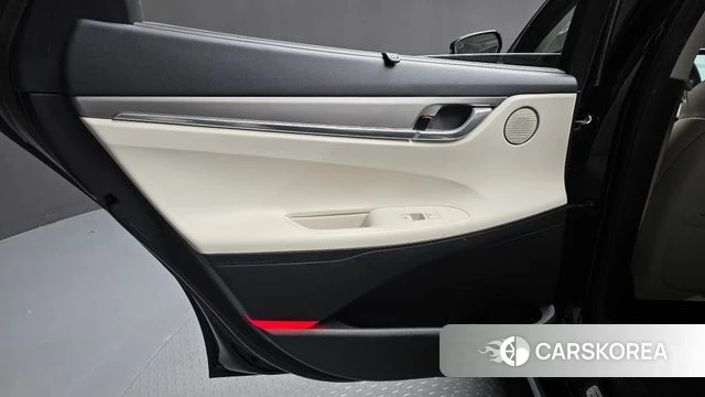 Hyundai The New Grandeur IG id 4958521 из Кореи 17