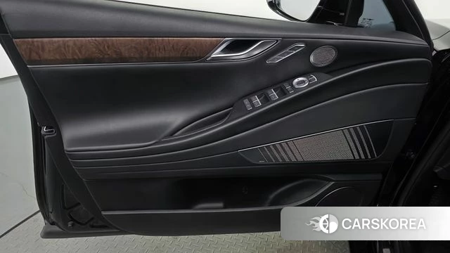 Genesis G80 (RG3) id 4980798 из Кореи 17
