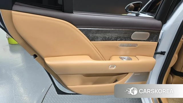 Genesis G90 (RS4) id 4965821 из Кореи 17