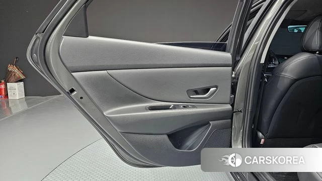 Hyundai The New Avante Hybrid (CN7) id 4996200 из Кореи 17