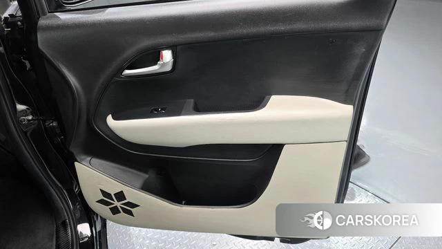Kia The New Kia Ray id 4981033 из Кореи 17