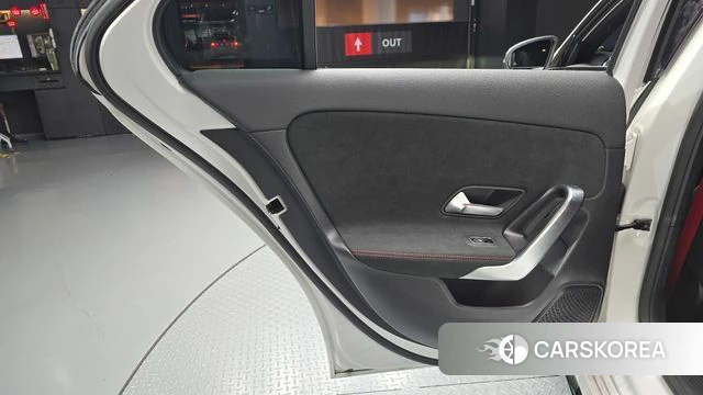 Mercedes-Benz A-Class W177 id 5052779 из Кореи 17