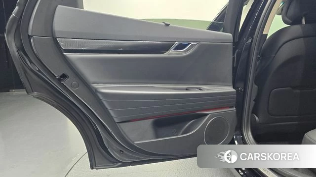 Genesis G80 (RG3) id 5015685 из Кореи 17
