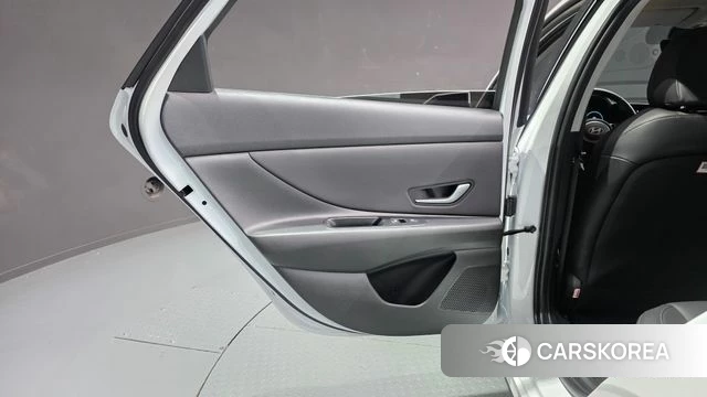 Hyundai The New Avante (CN7) id 4549239 из Кореи 17