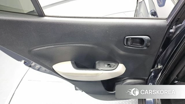 Hyundai Venue id 4992278 из Кореи 17
