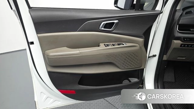 Kia The New Carnival 4th Generation id 5033256 из Кореи 17