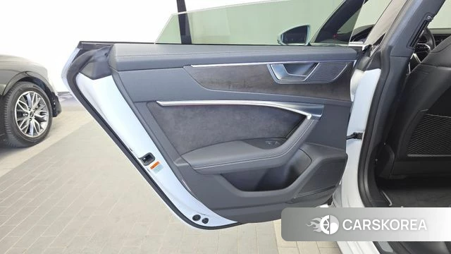 Audi A7 (4K) id 4967073 из Кореи 17