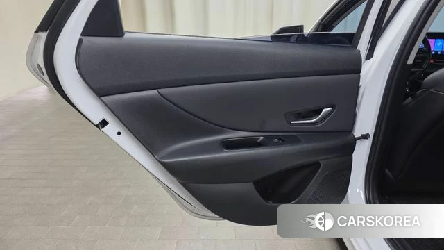 Hyundai Avante Hybrid (CN7) id 5052727 из Кореи 17