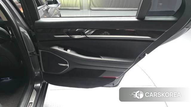 Genesis G90 id 5041164 из Кореи 17