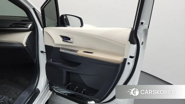 Toyota Sienna 4th Generation id 5039146 из Кореи 17