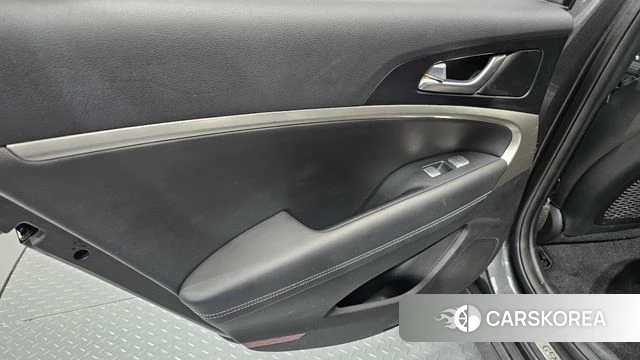 Genesis G70 id 5013570 из Кореи 17