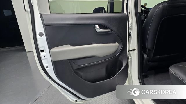 Kia The New Kia Ray id 5058748 из Кореи 17