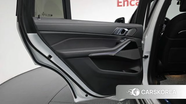 BMW X7 (G07) id 5039151 из Кореи 17