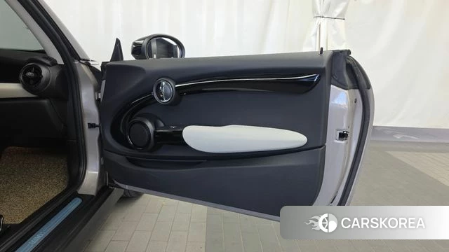 Mini Cooper id 4986997 из Кореи 17