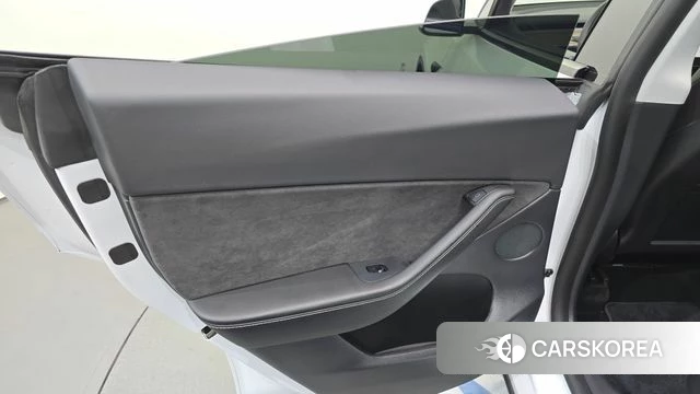Tesla Model Y id 4731790 из Кореи 17