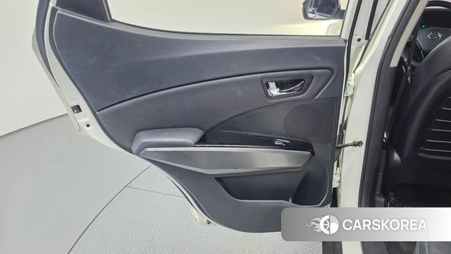 Ssangyong Berry New Tivoli id 5018356 из Кореи 17