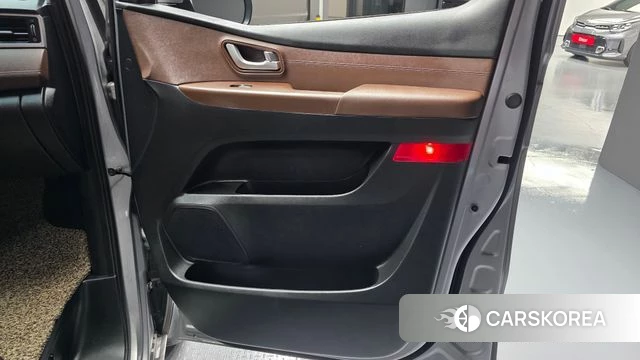 Hyundai The New Grand Starex id 5023634 из Кореи 17