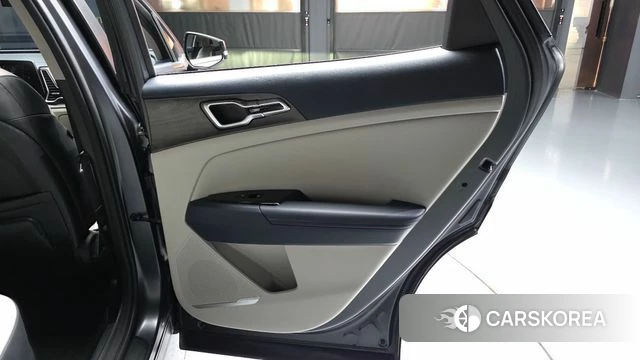 Kia Sportage 5th Generation Hybrid id 5022592 из Кореи 17