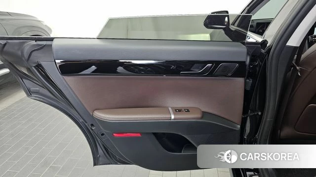 Hyundai Grandeur (GN7) id 4990888 из Кореи 17
