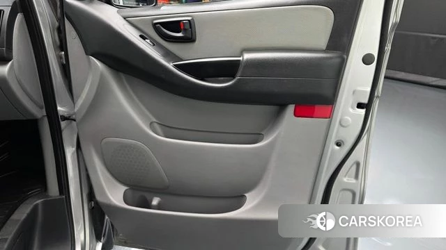 Hyundai The New Grand Starex id 4794894 из Кореи 17