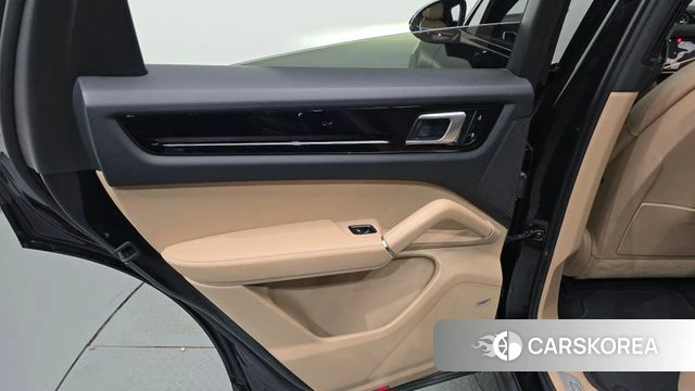 Porsche Cayenne (PO536) id 4836179 из Кореи 18
