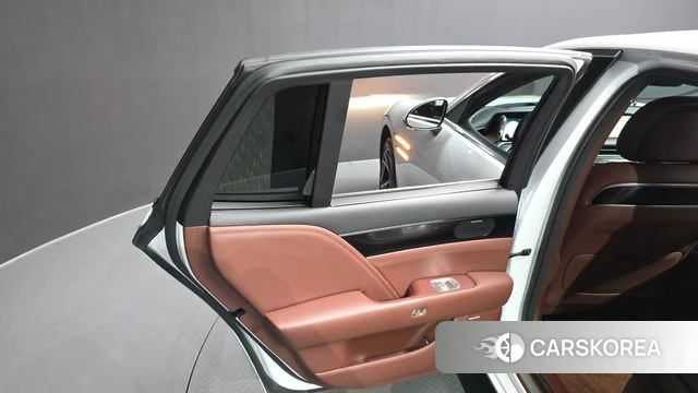 Genesis G90 (RS4) id 4957694 из Кореи 17