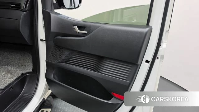 Hyundai Staria id 5001549 из Кореи 17