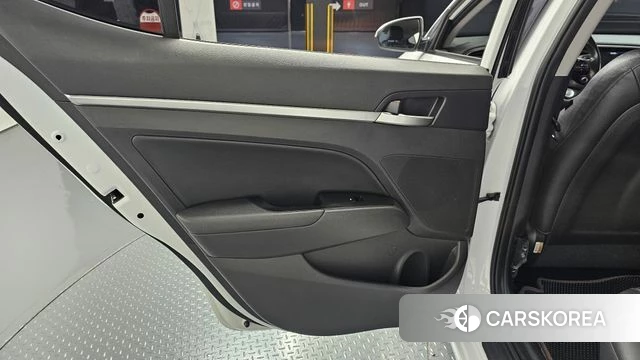 Hyundai The New Avante AD id 5018422 из Кореи 17