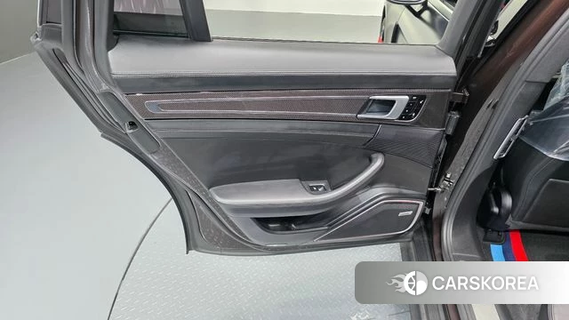Porsche Panamera (971) id 5035727 из Кореи 17