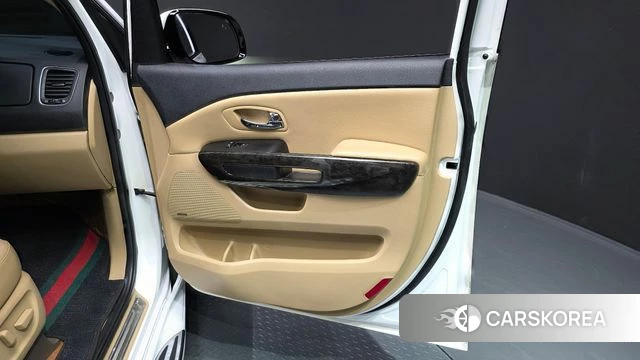 Kia The New Carnival id 4967725 из Кореи 17