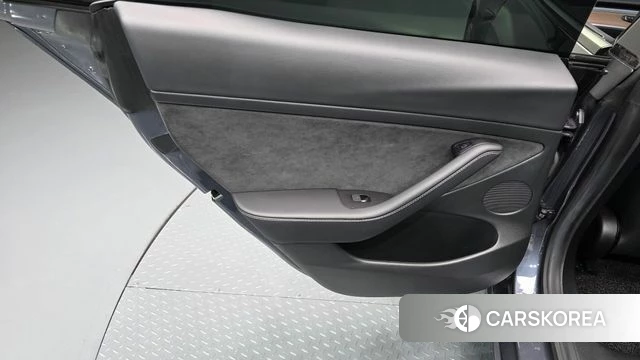 Tesla Model 3 id 4872052 из Кореи 17