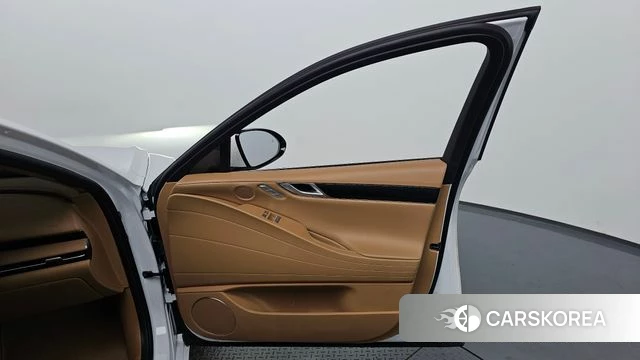 Genesis G80 (RG3) id 5020843 из Кореи 17