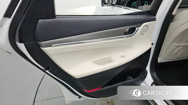 Hyundai The New Grandeur IG Hybrid id 5017650 из Кореи 17
