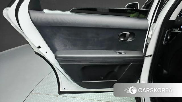 Hyundai The New Ionic 5 id 5039337 из Кореи 17
