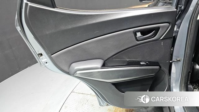 Ssangyong Berry New Tivoli id 5003456 из Кореи 17