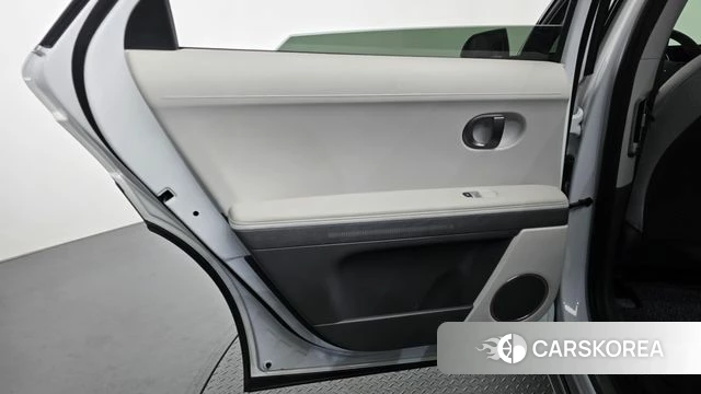Hyundai The New Ionic 5 id 5021293 из Кореи 17