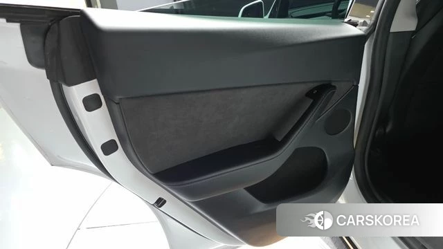 Tesla Model Y id 4898759 из Кореи 17