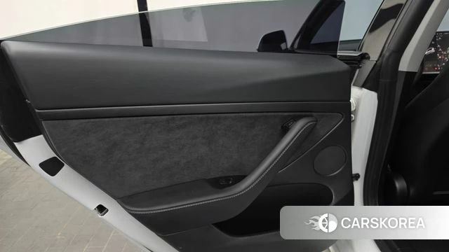 Tesla Model 3 id 4741227 из Кореи 17