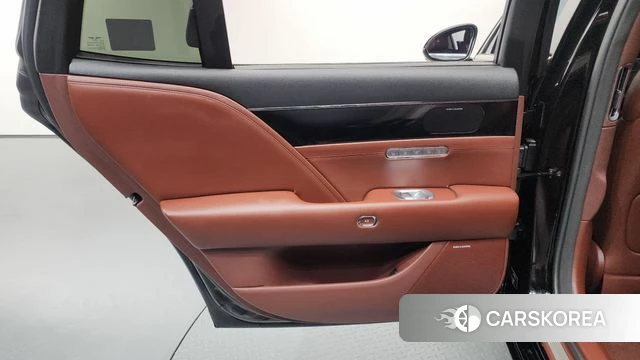 Genesis G90 (RS4) id 4917285 из Кореи 17