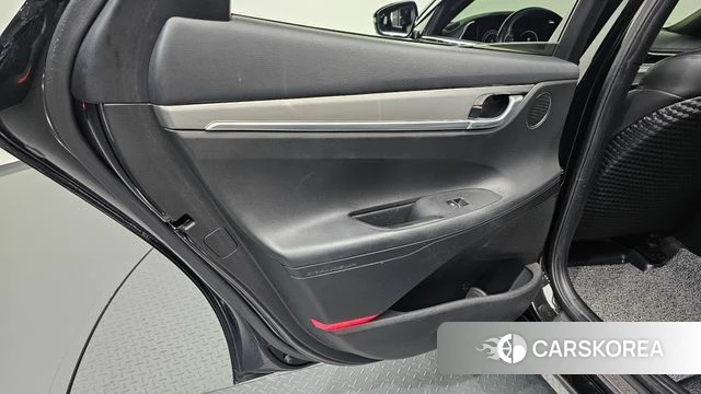 Hyundai The New Grandeur IG id 4836648 из Кореи 17