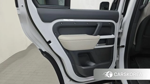 Land Rover Defender (L663) id 4958055 из Кореи 18