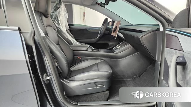 Tesla Model Y id 4487797 из Кореи 17