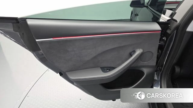 Tesla Model 3 id 4862602 из Кореи 17