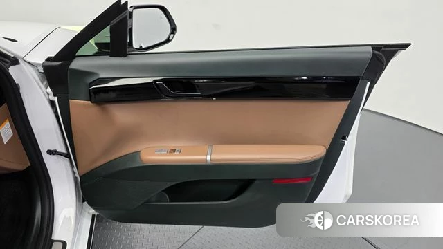 Hyundai Grandeur Hybrid (GN7) id 5039622 из Кореи 17