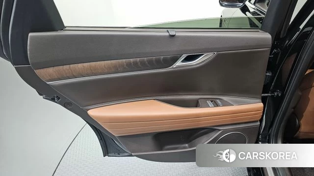 Genesis G80 (RG3) id 5017655 из Кореи 17