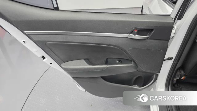Hyundai The New Avante AD id 5041754 из Кореи 17