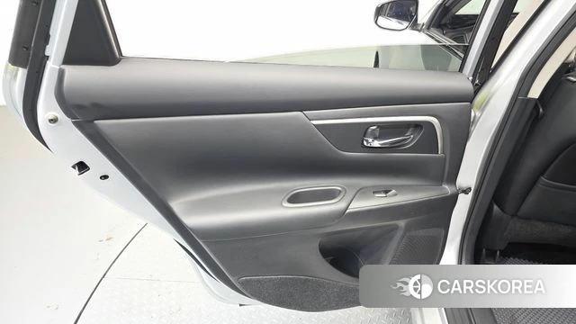 Nissan Altima id 5024156 из Кореи 17